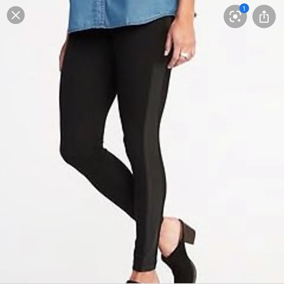 Old navy leggings with faux leather panel on side - Picture 1 of 2